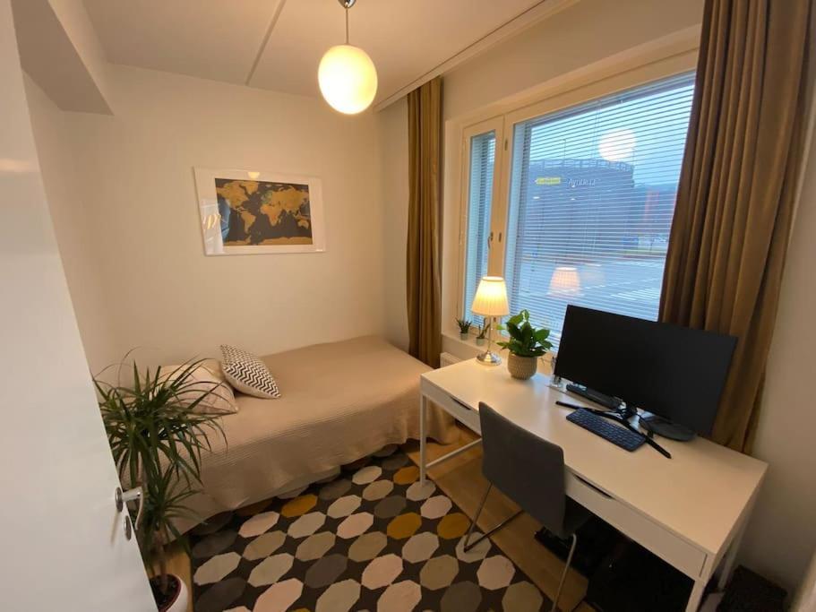 Modern two bedroom apartment near Helsinki Airport Vantaa Buitenkant foto